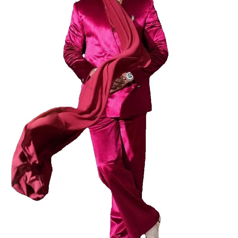 Men Formal Wear With Scarf - ชุดสูทผู้ชายผ้าซาตินสีชมพู 2 ชิ้น เสื้อสูท+กางเกง พร้อมผ้าพันคอ สำหรับงานพรอม