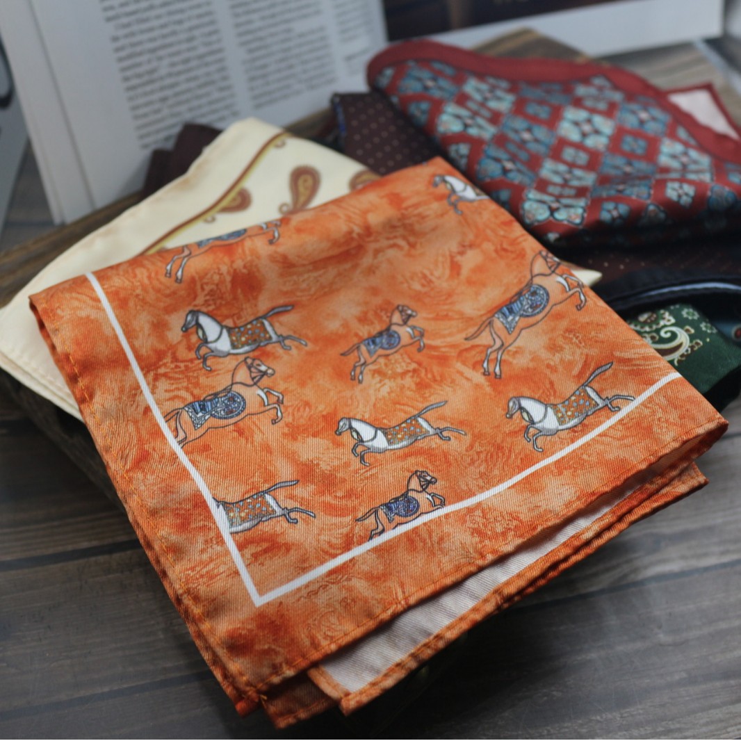 ผ้าพันคอพิมพ์ลายวินเทจสำหรับผู - Men Formal Wear With Scarf บทวิจารณ์และราคา